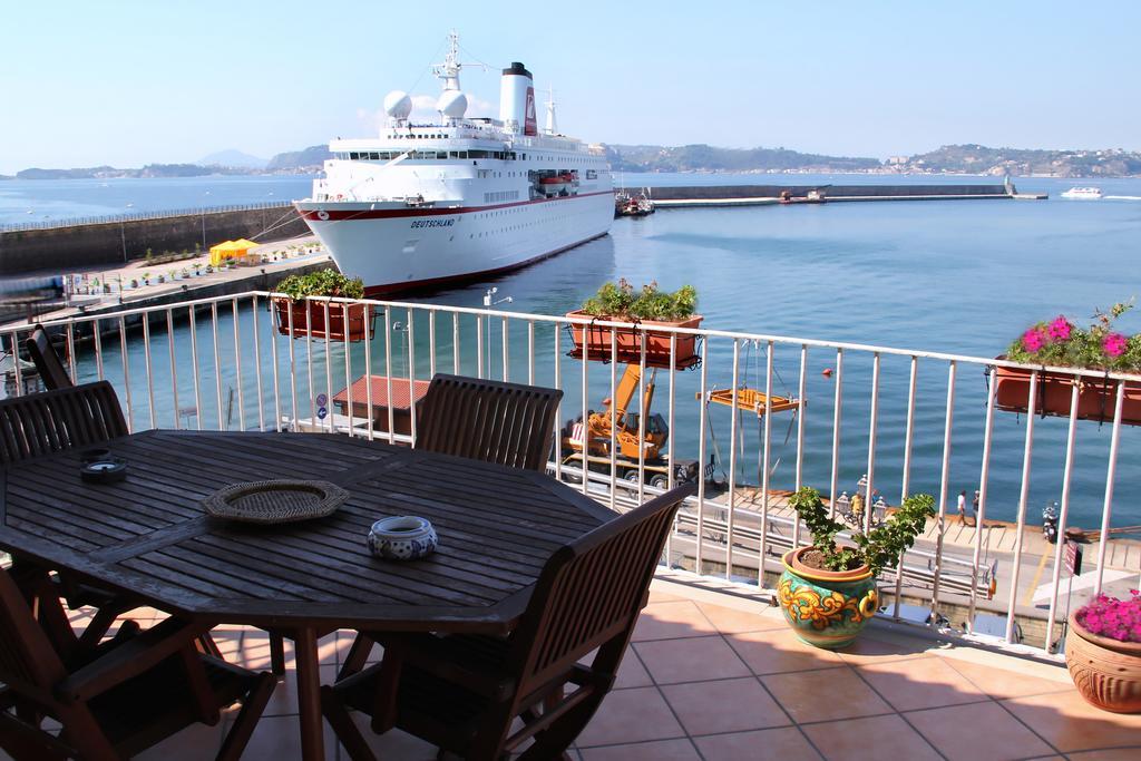 Sole Luna Bed and Breakfast Pozzuoli Habitación foto